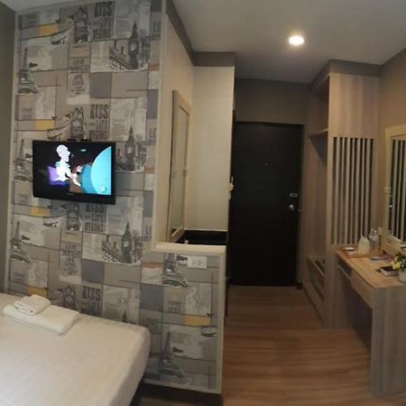 YWCA Hotel Bangkok Bagian luar foto