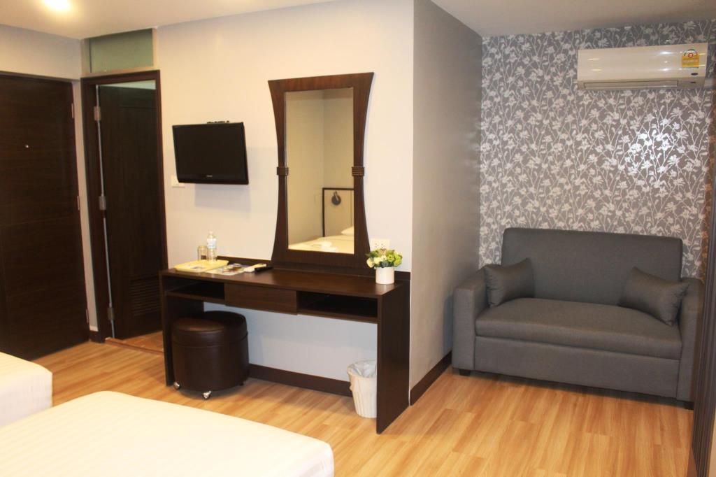 YWCA Hotel Bangkok Bagian luar foto