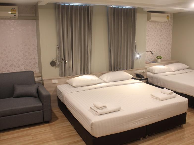 YWCA Hotel Bangkok Bagian luar foto