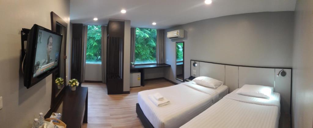 YWCA Hotel Bangkok Bagian luar foto
