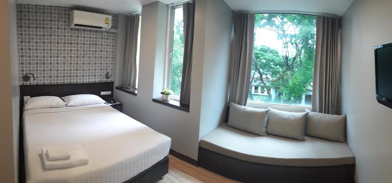 YWCA Hotel Bangkok Bagian luar foto